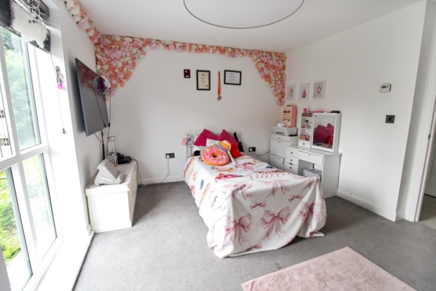 15 Artillery Drive, Bordon, Hampshire, GU35 0GP, UK