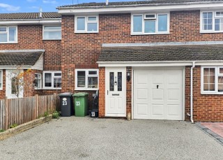 23 Elm Close, Bordon, Hampshire, GU35 0AS, UK