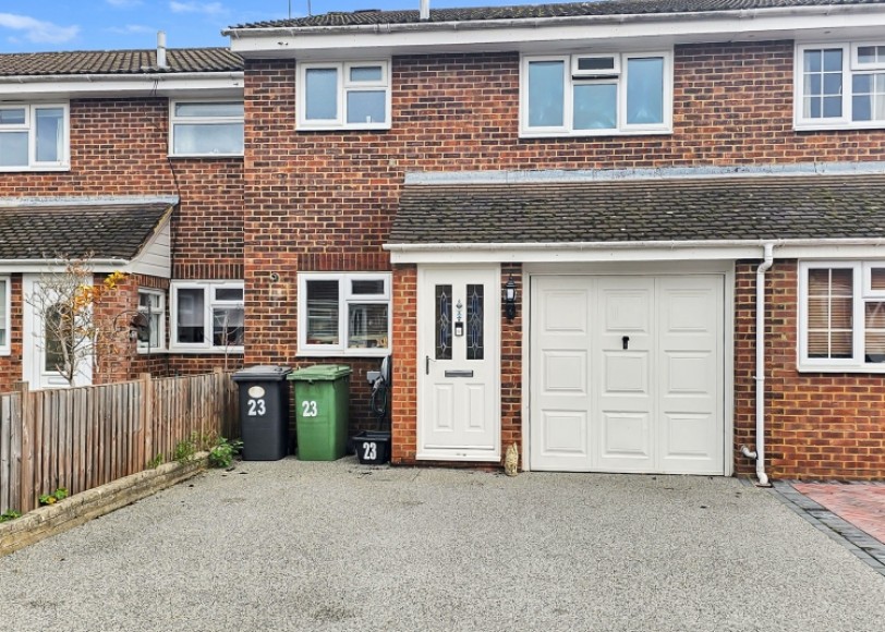 23 Elm Close, Bordon, Hampshire, GU35 0AS, UK
