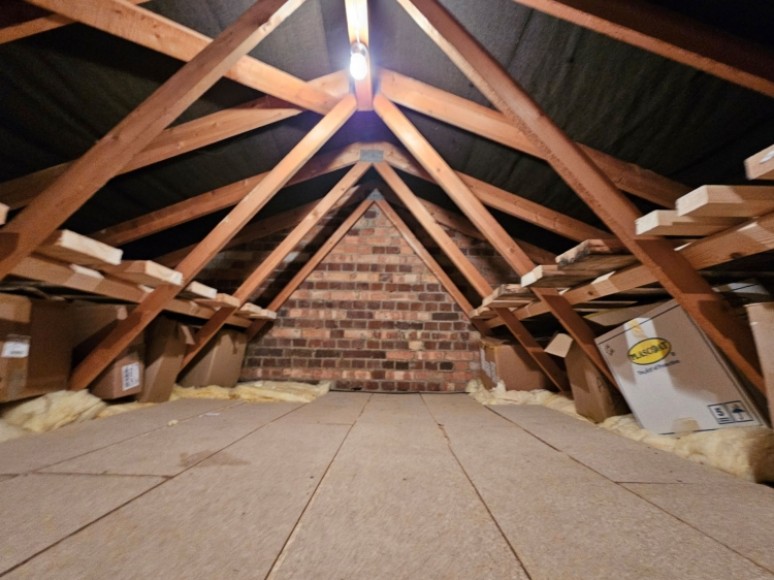 23 Elm Close, Bordon, Hampshire, GU35 0AS, UK