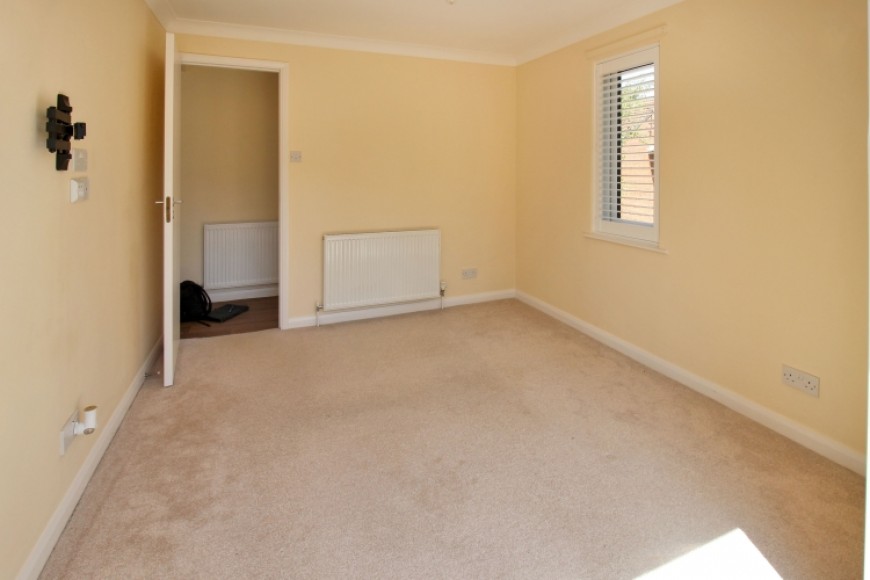 35 Atholl Road, Whitehill, Bordon, Hampshire, GU35 9QX, UK