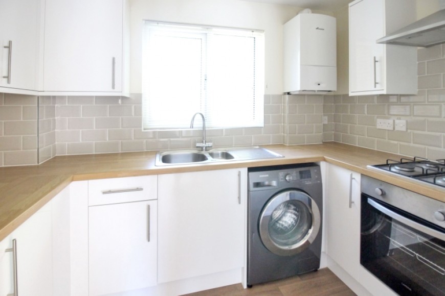 35 Atholl Road, Whitehill, Bordon, Hampshire, GU35 9QX, UK