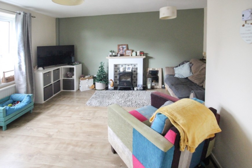 38 Kildare Close, Bordon, Hampshire, GU35 0HW, UK