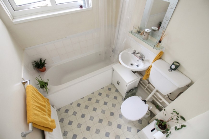 38 Kildare Close, Bordon, Hampshire, GU35 0HW, UK