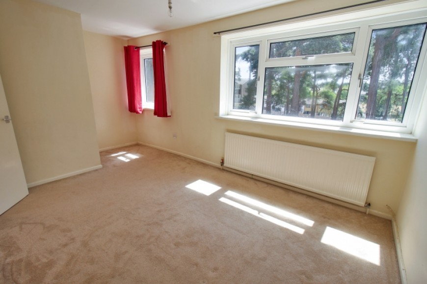 15 Kildare Close, Bordon, Hampshire, GU35 0HN, UK