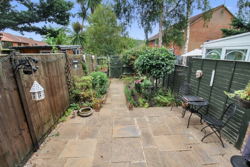 18 Blue Timbers Close, Bordon, Hampshire, GU35 0XL, UK