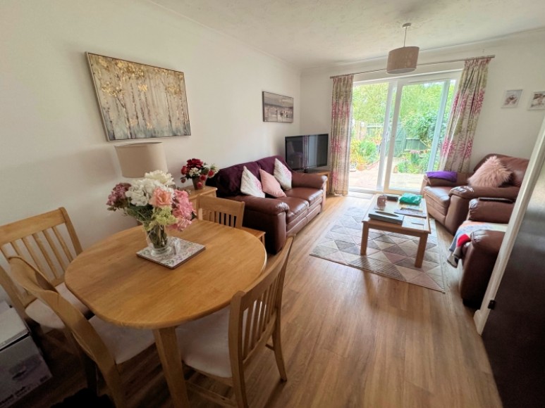 18 Blue Timbers Close, Bordon, Hampshire, GU35 0XL, UK