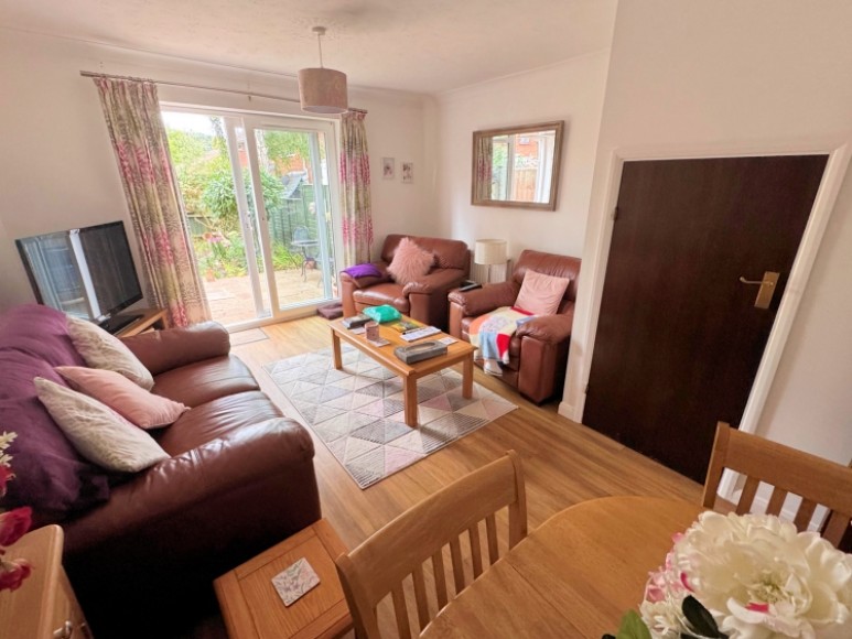 18 Blue Timbers Close, Bordon, Hampshire, GU35 0XL, UK