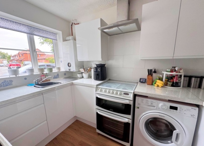 18 Blue Timbers Close, Bordon, Hampshire, GU35 0XL, UK