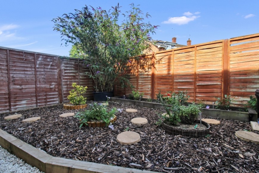 19 Windsor Walk, Lindford, Bordon, Hampshire, GU35 0SF, UK