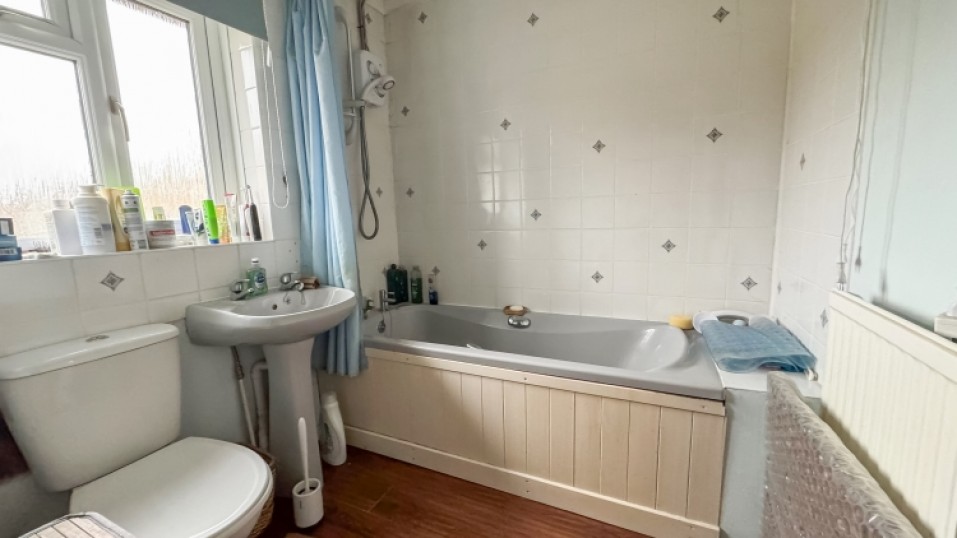 2 Buttermere Close, Bordon, Hampshire, GU35 0NJ, UK