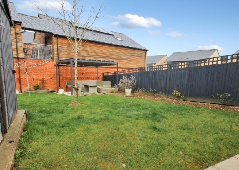 19 Forester Walk, Bordon, Hampshire, GU35 0FL, UK