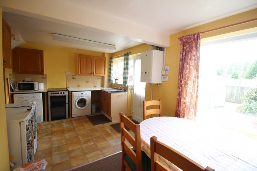 27 Champney Close, Whitehill, Bordon, Hampshire, GU35 9DX, UK