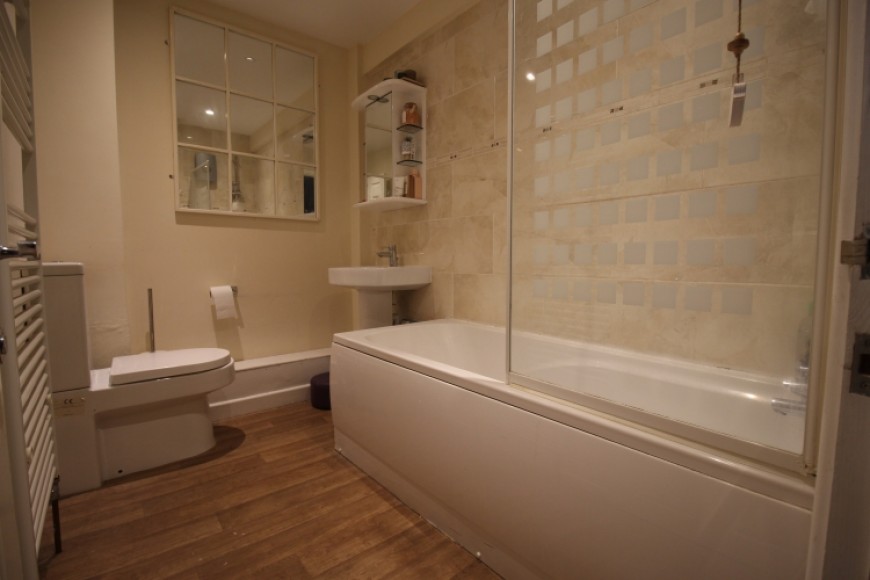 63 Lemon Grove, Whitehill, Bordon, Hampshire, GU35 9BD, UK