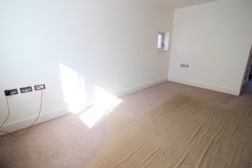 21 Forester Walk, Bordon, Hampshire, GU35 0FL, UK