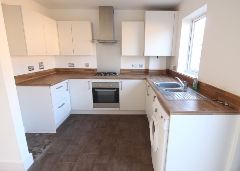 21 Forester Walk, Bordon, Hampshire, GU35 0FL, UK