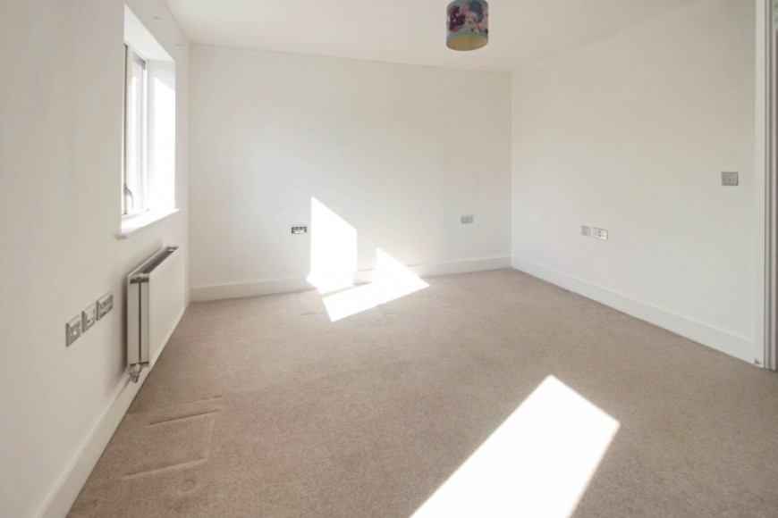 21 Forester Walk, Bordon, Hampshire, GU35 0FL, UK