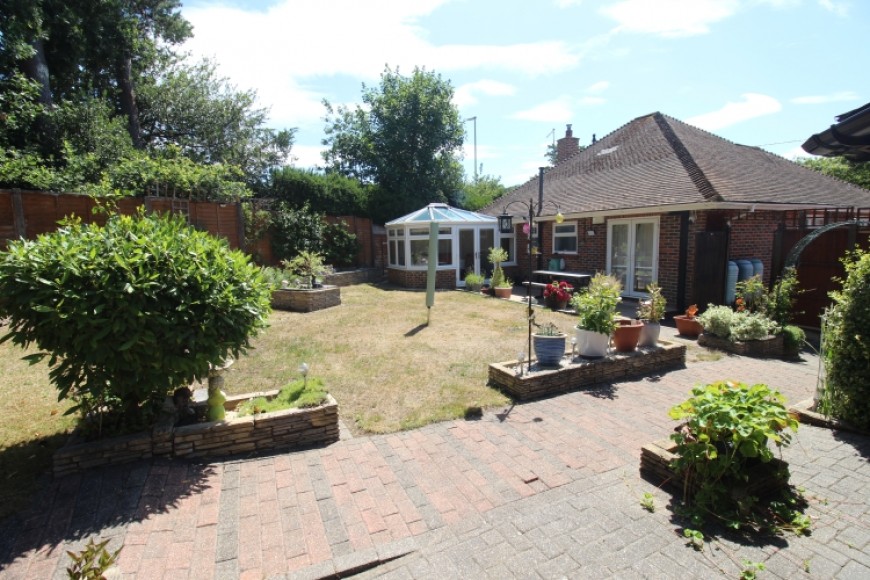 Coolbawn Firgrove Road, Whitehill, Bordon, Hampshire, GU35 9DT, UK