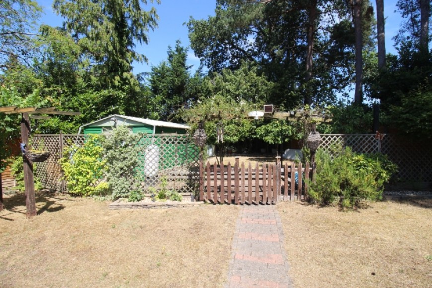 Coolbawn Firgrove Road, Whitehill, Bordon, Hampshire, GU35 9DT, UK