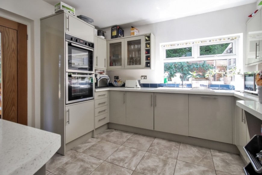 Coolbawn Firgrove Road, Whitehill, Bordon, Hampshire, GU35 9DT, UK