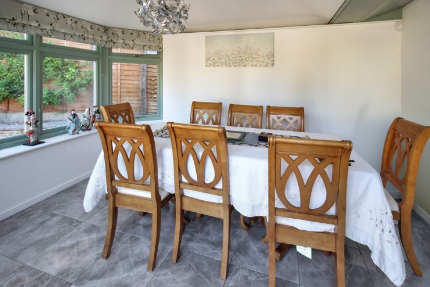 Coolbawn Firgrove Road, Whitehill, Bordon, Hampshire, GU35 9DT, UK