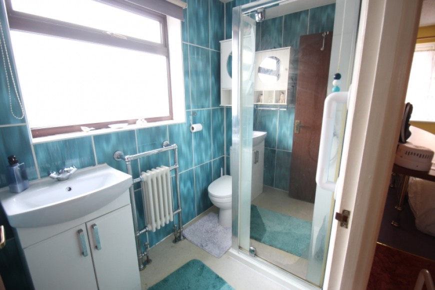 25 Woodpecker Close, Bordon, Hampshire, GU35 0UR, UK