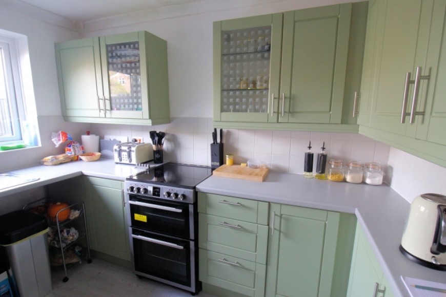 34 Woodside Park, Bordon, Hampshire, GU35 0EY, UK