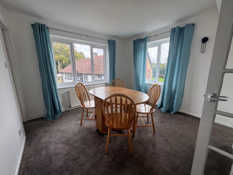 The Cottage Highland Farm, Broxhead Farm Road, Lindford, Bordon, Hampshire, GU35 0JX, UK