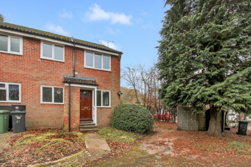 33 Cornwall Road, Whitehill, Bordon, Hampshire, GU35 9PP, UK