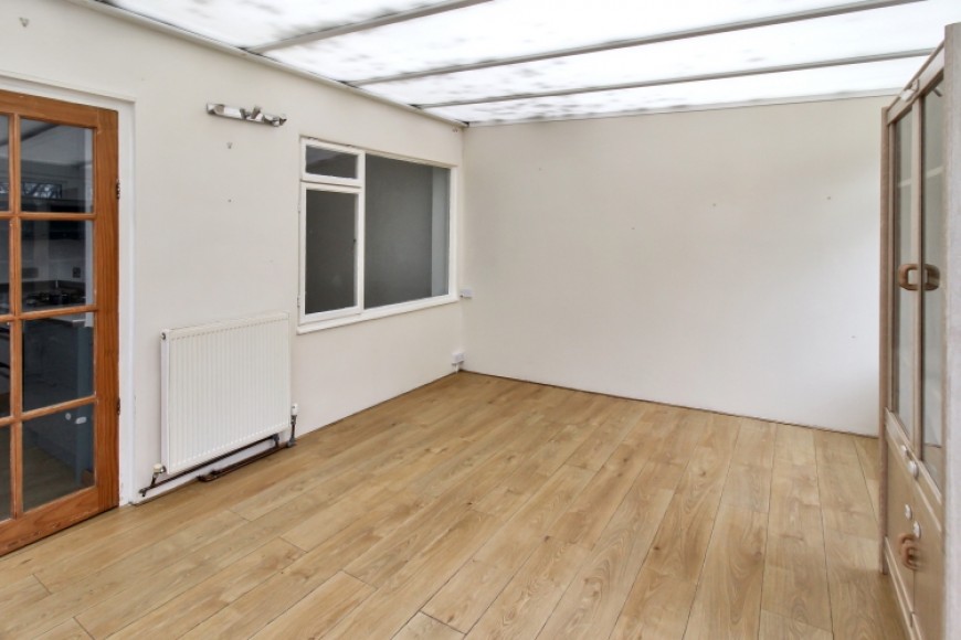 7 Hollybrook Park, Bordon, Hampshire, GU35 0DL, UK