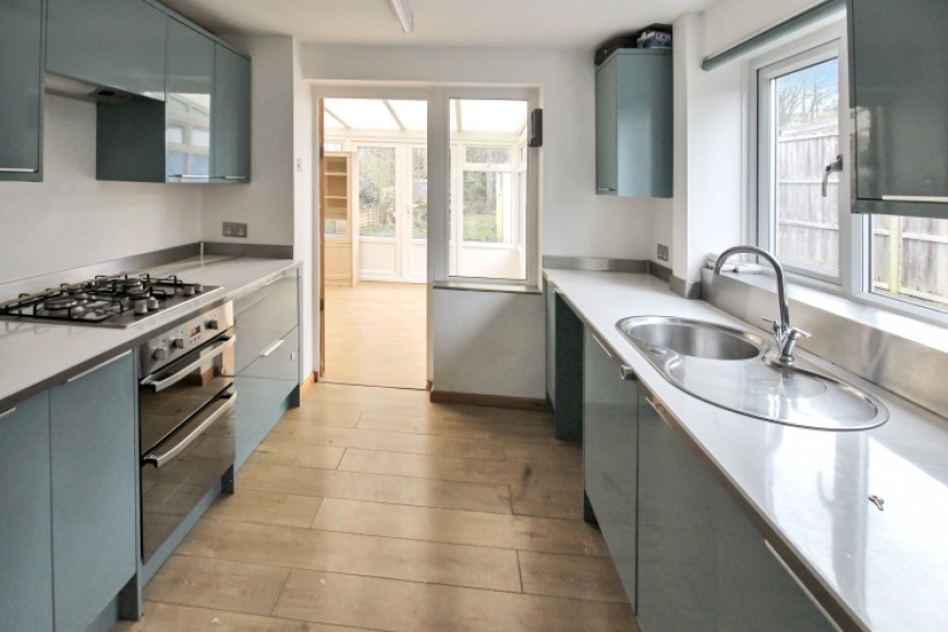 7 Hollybrook Park, Bordon, Hampshire, GU35 0DL, UK