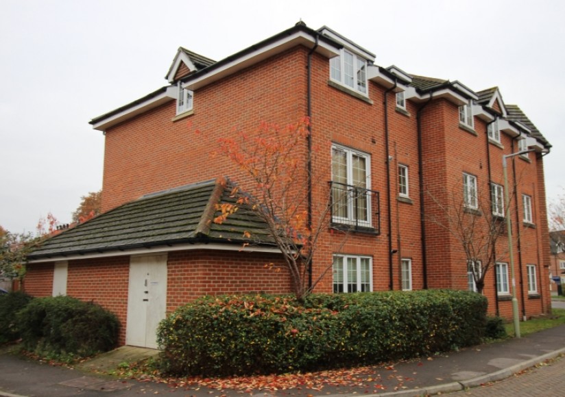 28 Hawthorn Way, Lindford, Bordon, Hampshire, GU35 0RB, UK