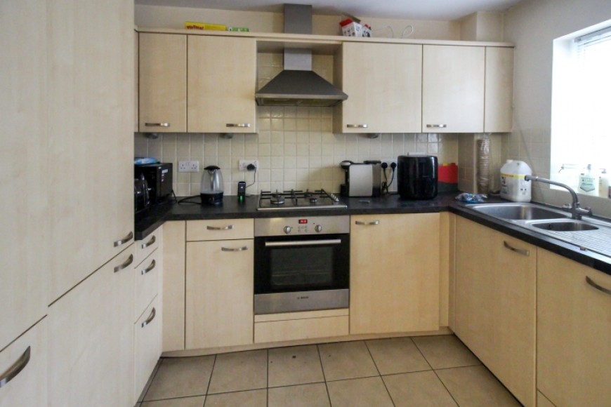 28 Hawthorn Way, Lindford, Bordon, Hampshire, GU35 0RB, UK