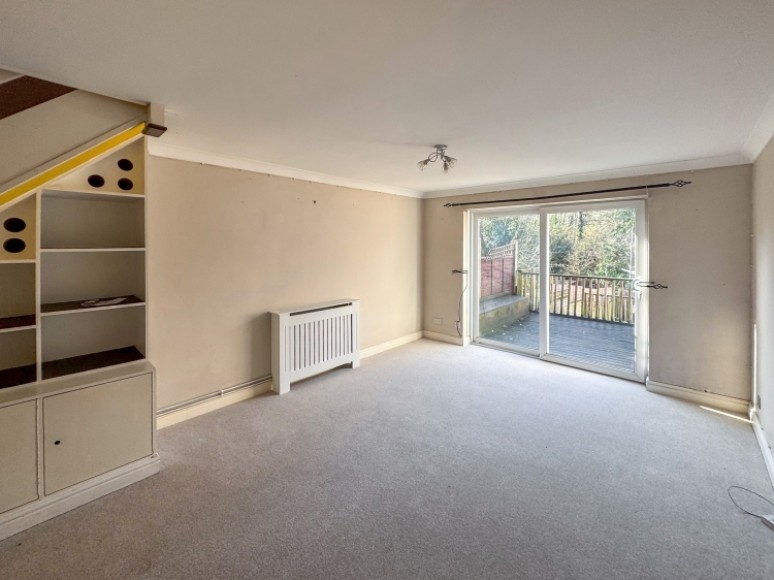 26 Waterside Close, Bordon, Hampshire, GU35 0HD, UK