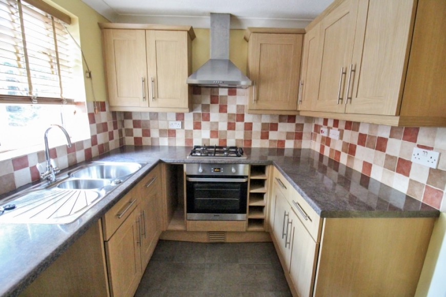 6 Woodpecker Close, Bordon, Hampshire, GU35 0UR, UK