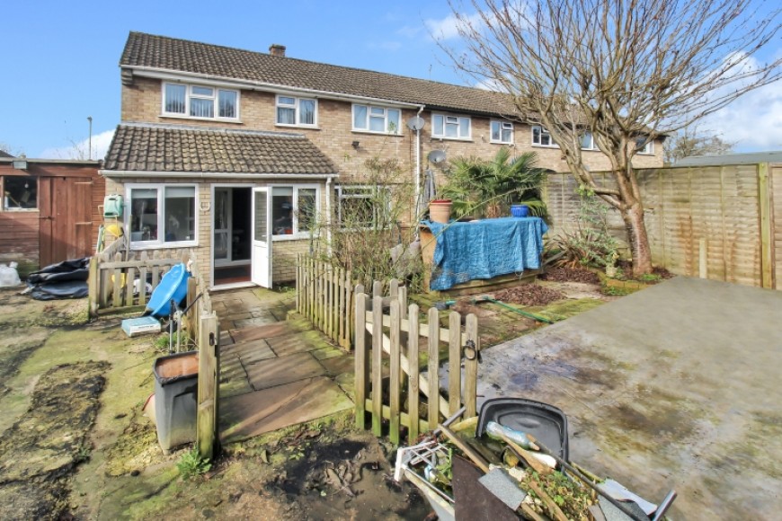 92 Hollybrook Park, Bordon, Hampshire, GU35 0DR, UK