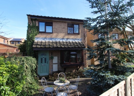 20 Derwent Close, Bordon, Hampshire, GU35 0NR, UK