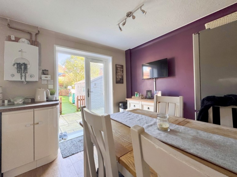 20 Derwent Close, Bordon, Hampshire, GU35 0NR, UK