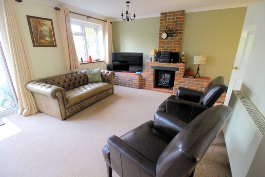 8 Marsh Close, Bordon, Hampshire, GU35 0DS, UK