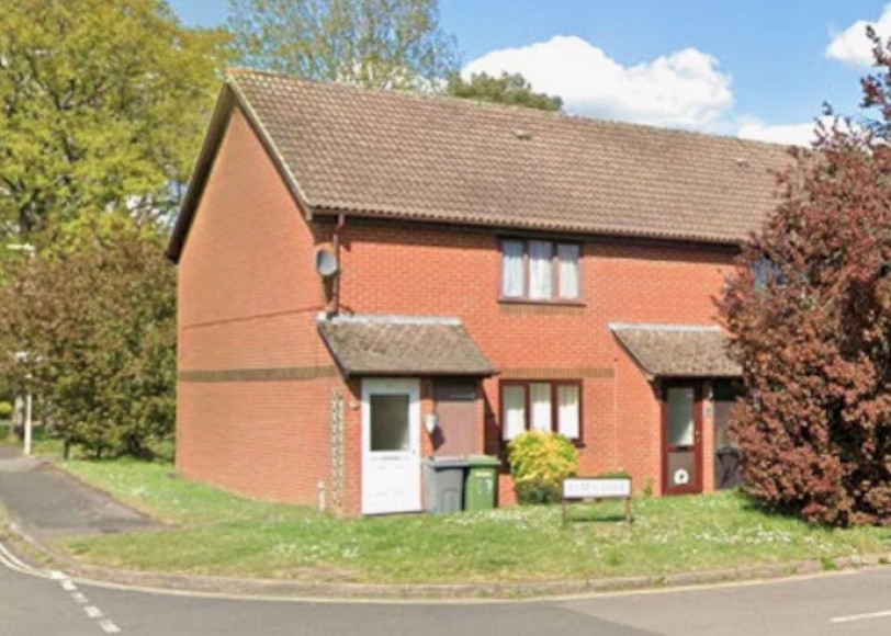 69 Alma Road, Bordon, Hampshire, GU35 0DH, UK