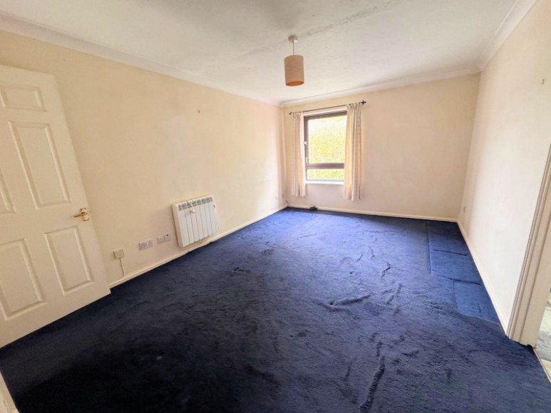 69 Alma Road, Bordon, Hampshire, GU35 0DH, UK