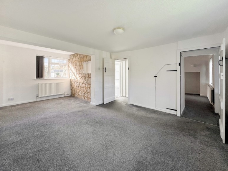 116 Chalet Hill, Bordon, Hampshire, GU35 0DE, UK