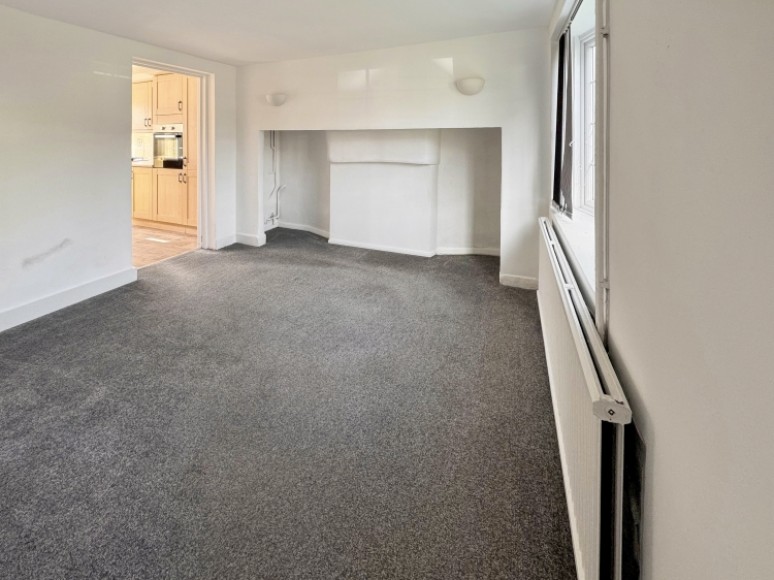 116 Chalet Hill, Bordon, Hampshire, GU35 0DE, UK