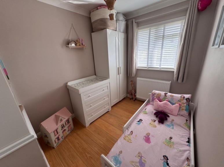 11 Cricket Lea, Lindford, Bordon, Hampshire, GU35 0PY, UK