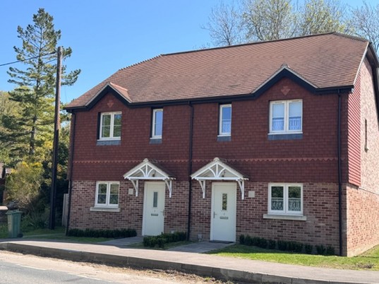 1 Chequers Winchester Road, Ropley, Ropley, Alresford, Hampshire, SO24 0FG, UK