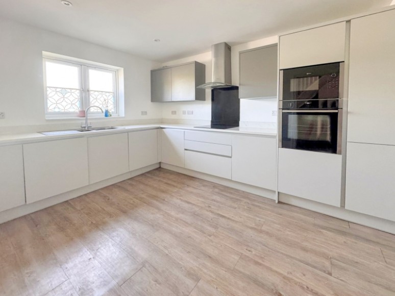 1 Chequers Winchester Road, Ropley, Ropley, Alresford, Hampshire, SO24 0FG, UK