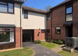 25 Montrose Close, Whitehill, Bordon, Hampshire, GU35 9RG, UK