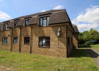 Flat 3 Spencers Court, 51 Lemon Grove, Whitehill, Bordon, Hampshire, GU35 9BD, UK
