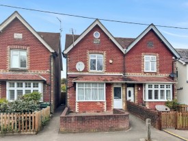 View 3A Woolmer Villas, Petersfield Road, Greatham , Hampshire, GU33 6AY, UK