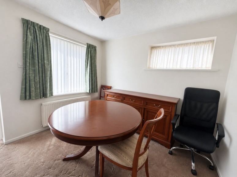 18 Argyle Close, Whitehill, Bordon, Hampshire, GU35 9PU, UK
